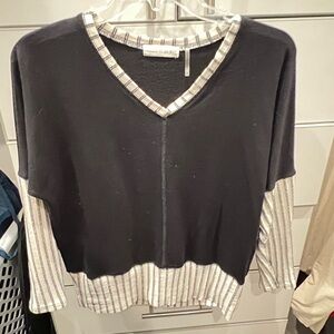 Trouble at the Mill black cream glitter sparkle top long sleeve layer look small